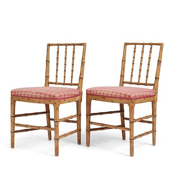 81. A pair of late-Gustavian chairs à la chinoise attributed to E. Ståhl (master in Stockholm 1794-1820).