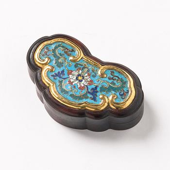 A cloisonné and hardwood box with cover, Qing dynasty, 18th century.