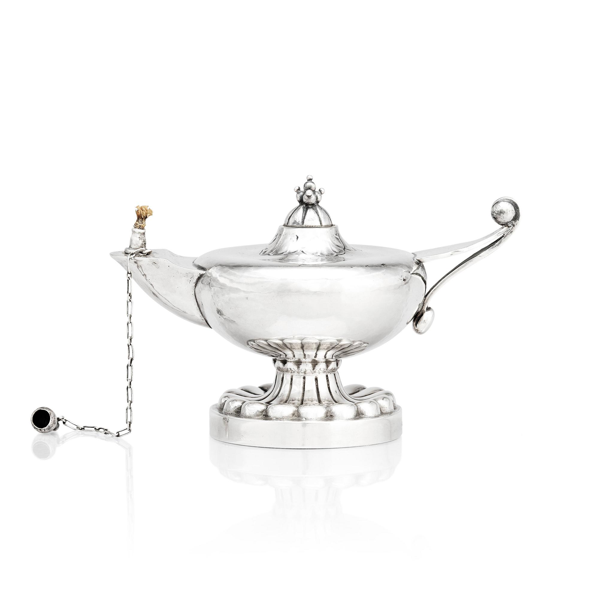 Georg Jensen, bordständare / oljelampa, Köpenhamn, 1915-19, design nr 13, 830/1000 silver.