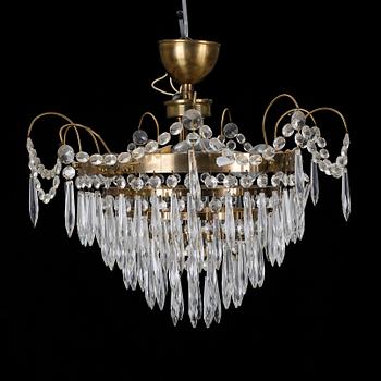 LJUSKRONA, omkring 1900-talets mitt. höjd ca 35 cm. Lösa prismor medföljer.