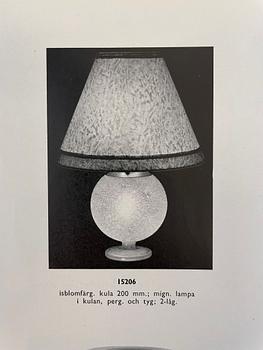 Harald Notini, a table lamp model "15206", Arvid Böhlmarks Lampfabrik, Stockholm, 1930s.