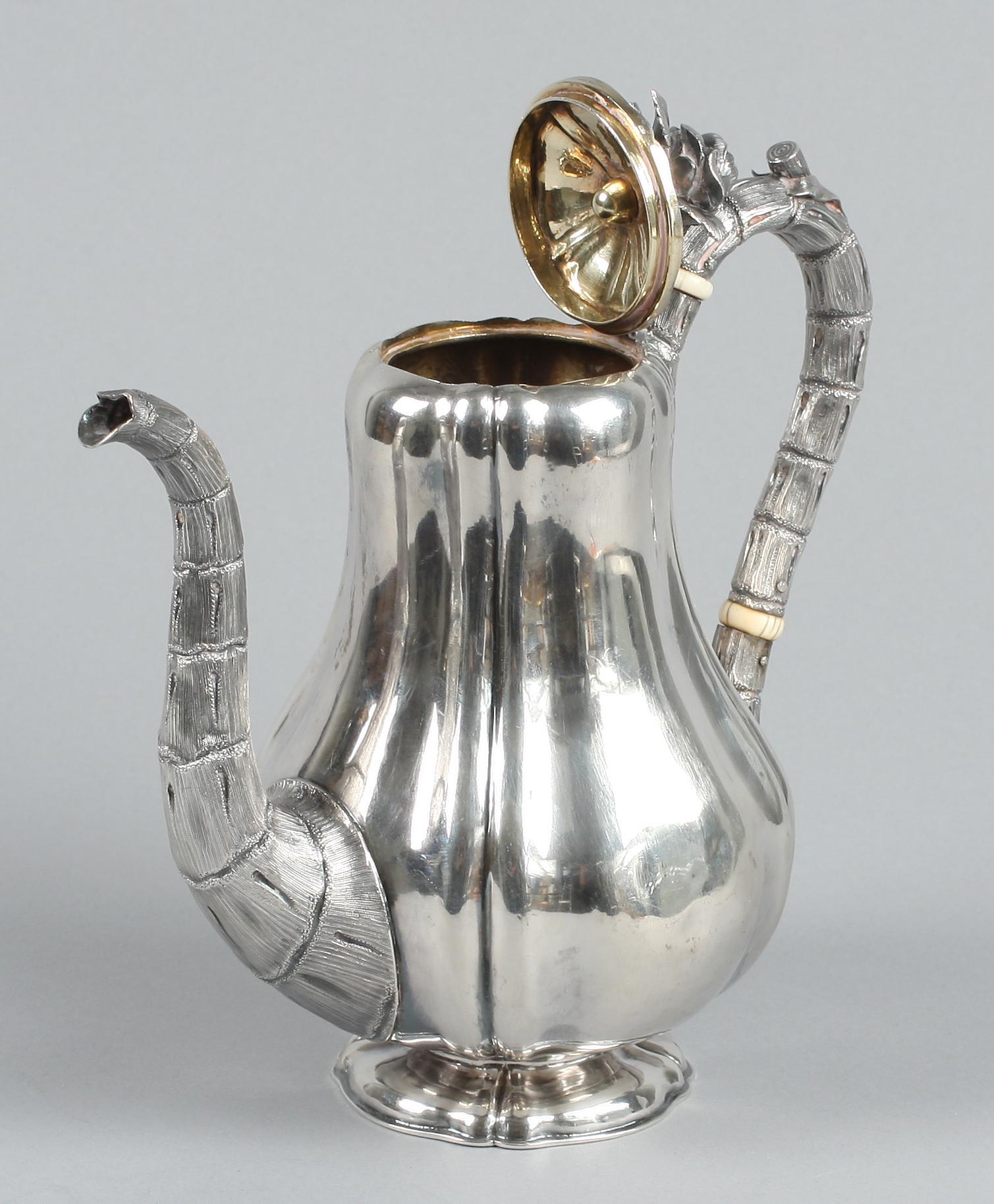 KAFFEKANNA, silver, Karl Bojanowski, S:t Petersburg 1862. Vikt c:a 720 g.