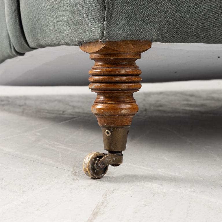 A Howard-sofa, Englesson.