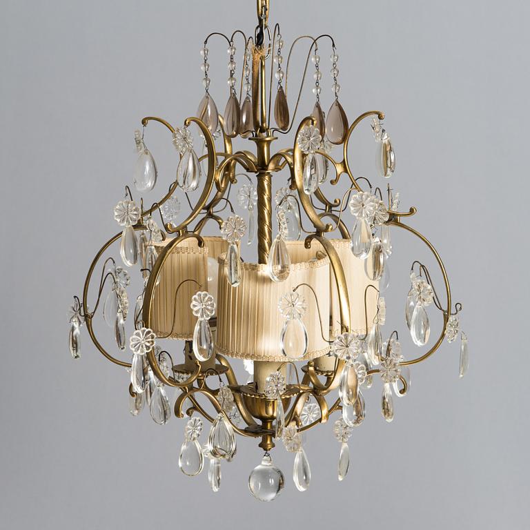 Paavo Tynell, a mid-20th century '1457/3' chandelier for Taito.