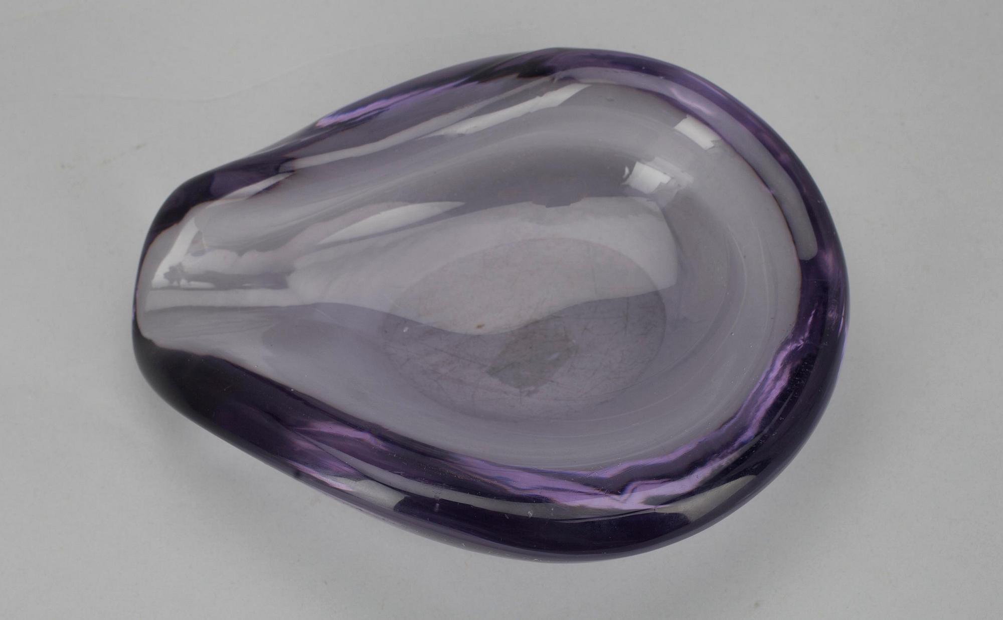 A BOWL.