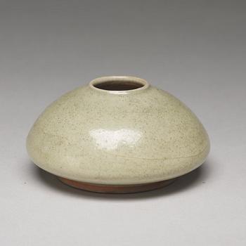 PENSELBAD, porslin. Qingdynastin, 1700-tal.