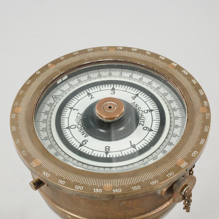 A compass, 20th century.