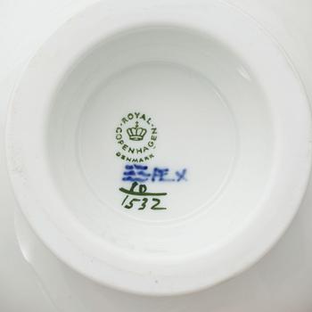 KAFFESERVIS, 13 delar, porslin, "Blå Blomst", Royal Copenhagen.