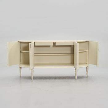 SIDEBOARD, gustaviansk stil, 1900-talets andra hälft.