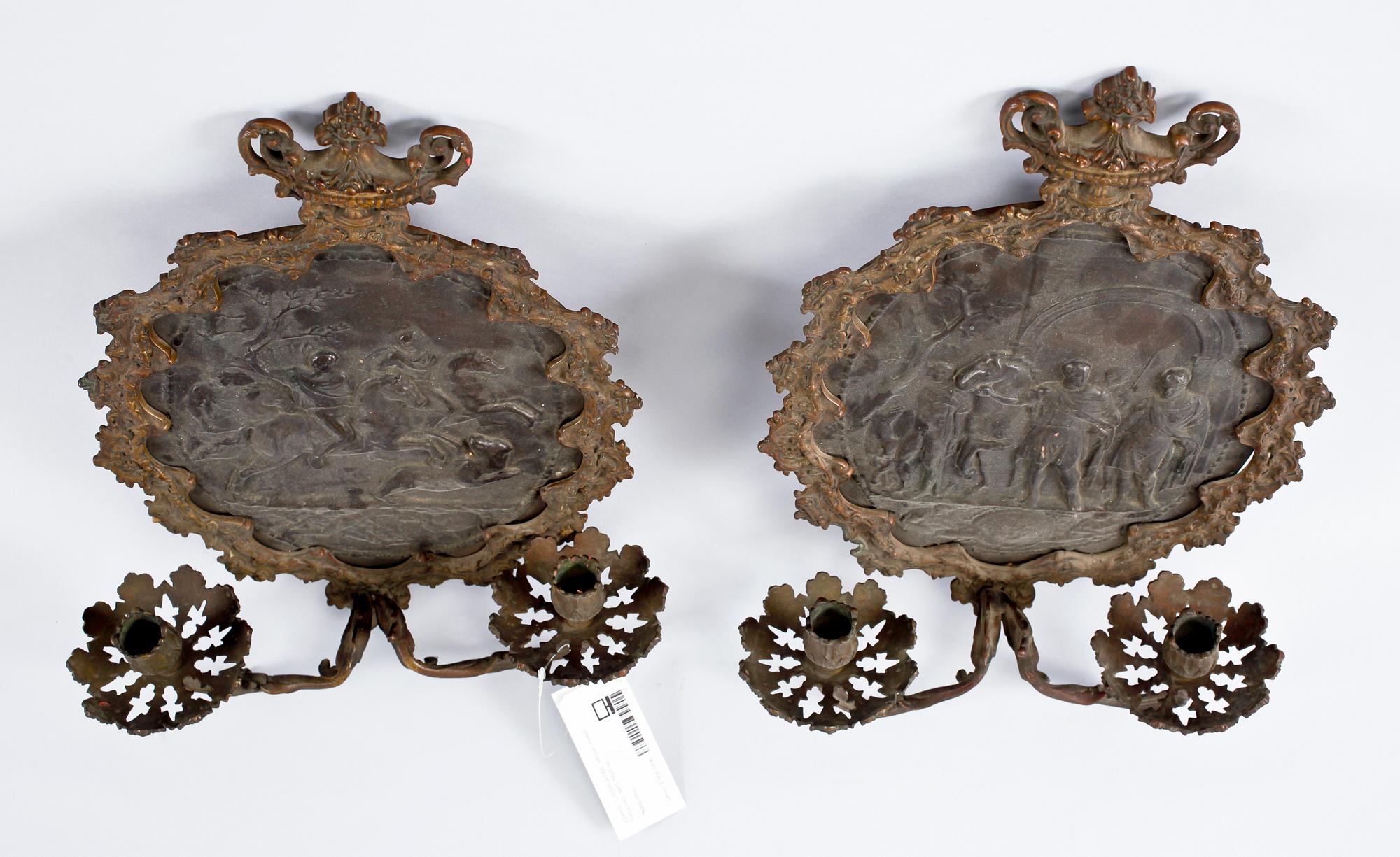 LJUSPLÅTAR, ett par, metall, barockstil, sent 1800-tal.