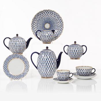 A 35-piece 'Cobalt Net' porcelain  Lomonosov, Soviet Union.