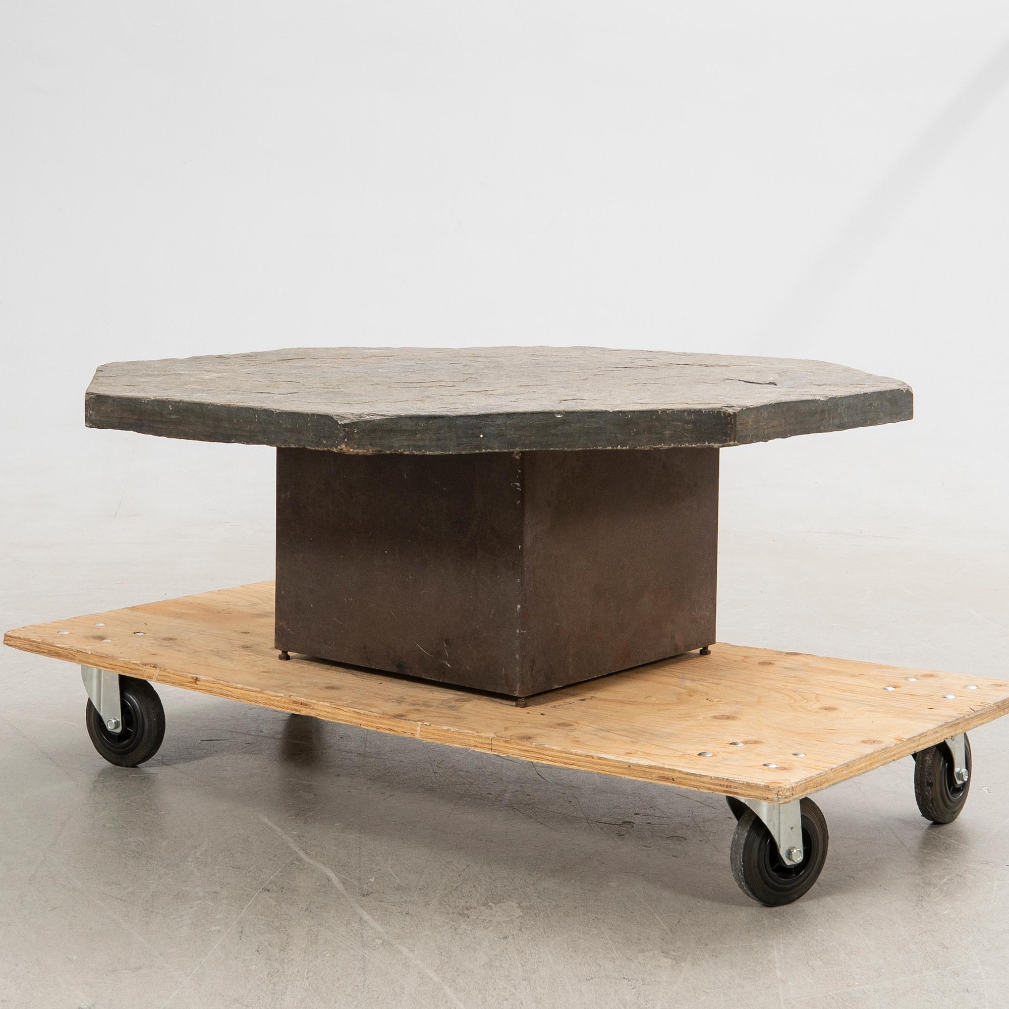 Coffee table, 21st century.