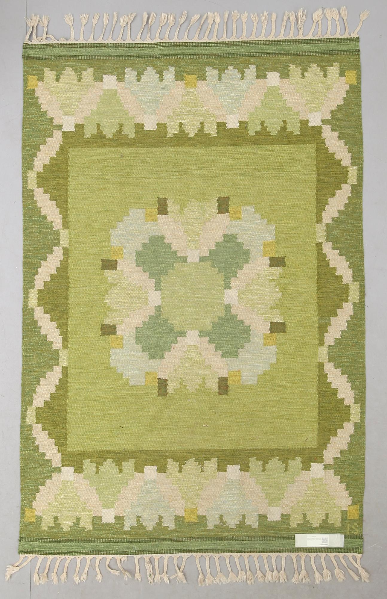 MATTA, rölakan, signerad IS (Ingegerd Silow), 1900-talets andra hälft. Ca 205 x 137 cm.