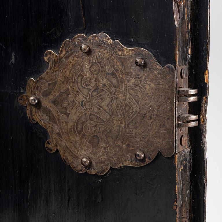 A Baroque cabinet, 18th Century.