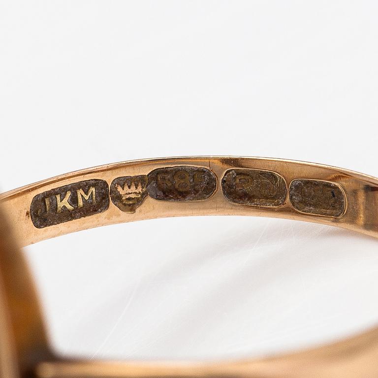 Ring, 14K guld och kvarts. Kalervo Mäki, Riihimäki 1956.