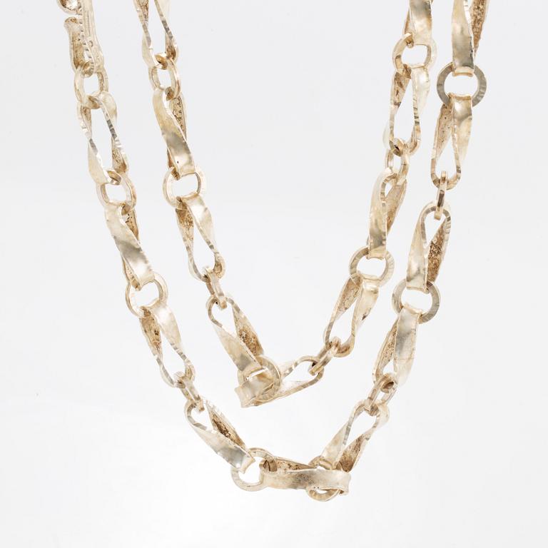 Atelier Borgila, Richard Waterval, chain, sterling silver.