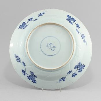 SKÅLFAT, porslin, Kina 1700-tal.