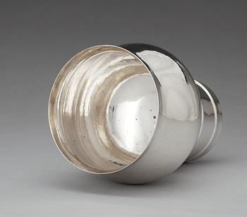 A Sigurd Persson sterling bowl, executed by Johann Wist, Stockholm 1968.