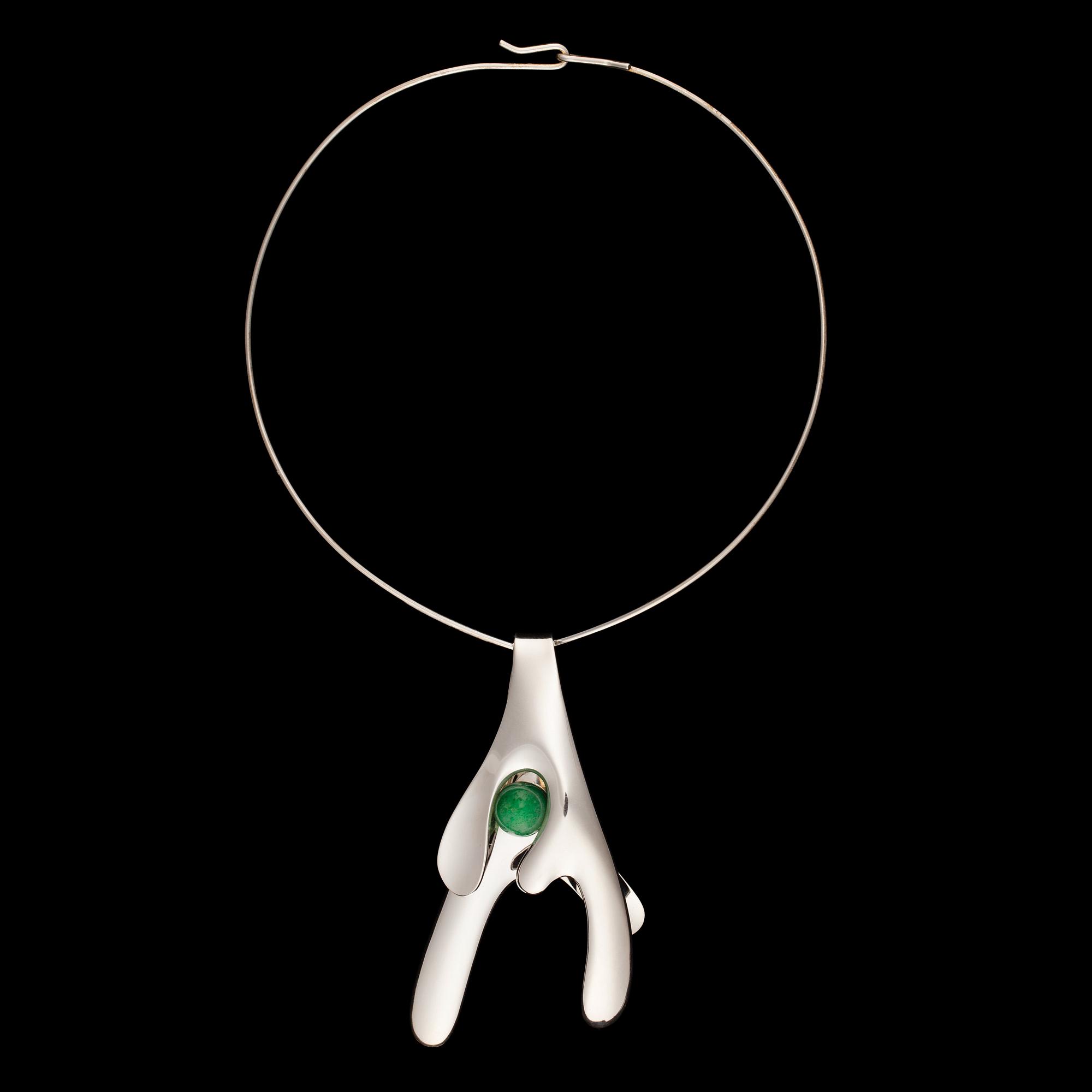 Elis Kauppi, A NECKLACE, sterling silver, aventurine quartz, Kupittaan Kulta 1972.