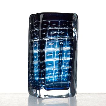 Edvin Öhrström, an Ariel glass vase, Orrefors, Sweden 1957.