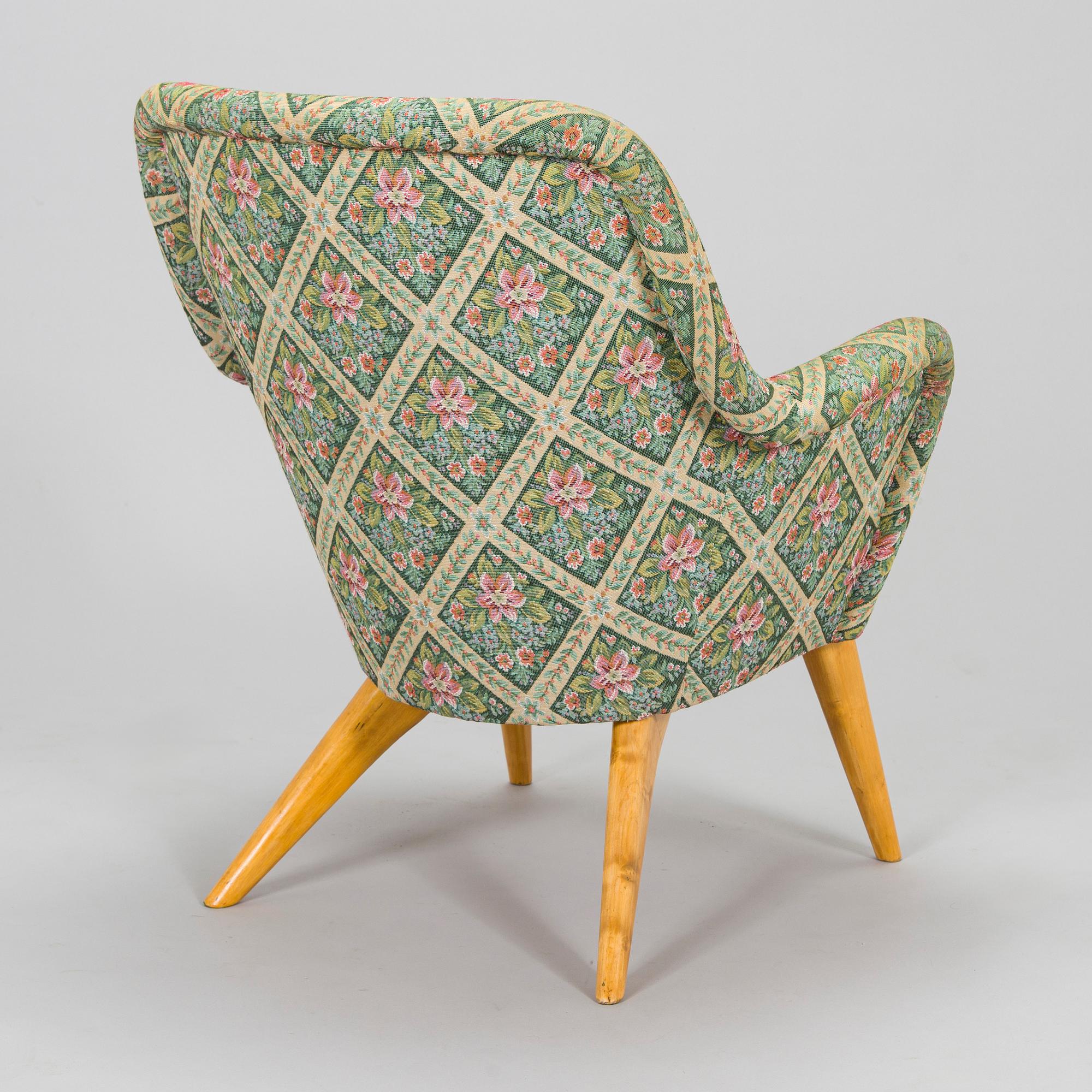 Carl Gustaf Hiort af Ornäs, a mid-20th century 'Pedro' armchair for Hiort Tuote Puunveisto Oy - Träsnideri Ab.