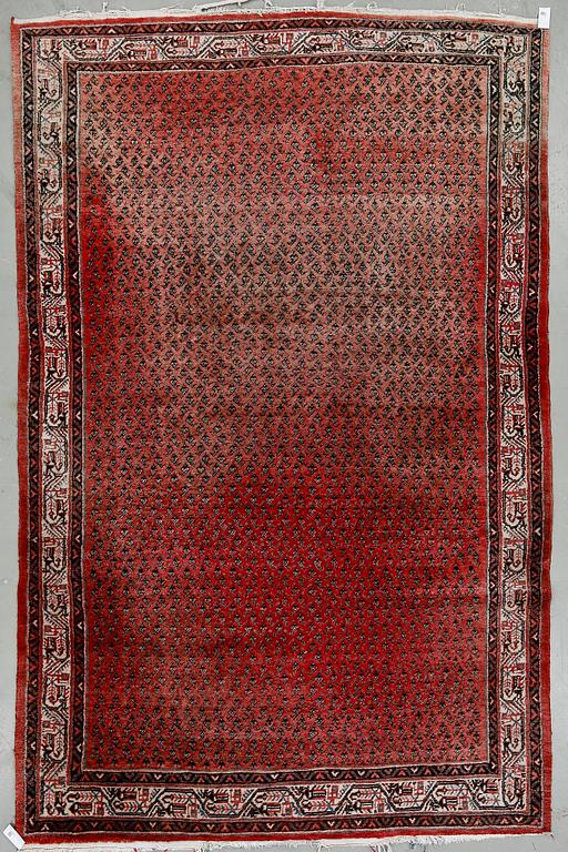 MATTA, orientalisk. Ca 326x215 cm.