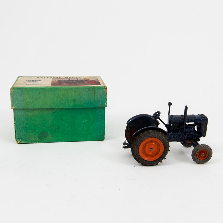 A lot of seven toy cars Dinky Toys, Corgi Toys and others, second half of the 20th century.