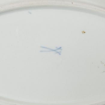 Meissen, a porcelain bowl, Germany 1934-45.