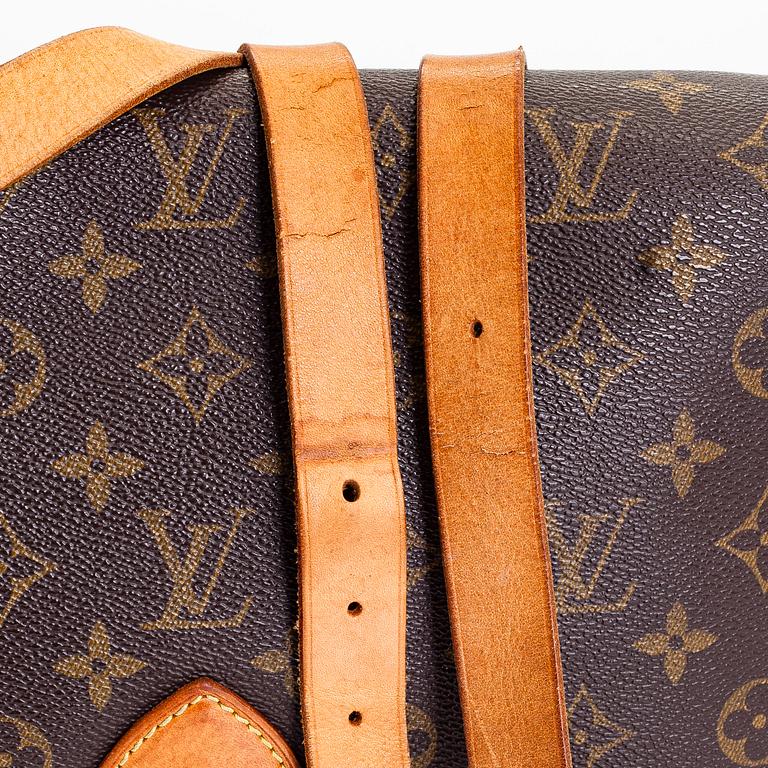 Louis Vuitton, a Monogram Canvas 'Cartouchière' bag.