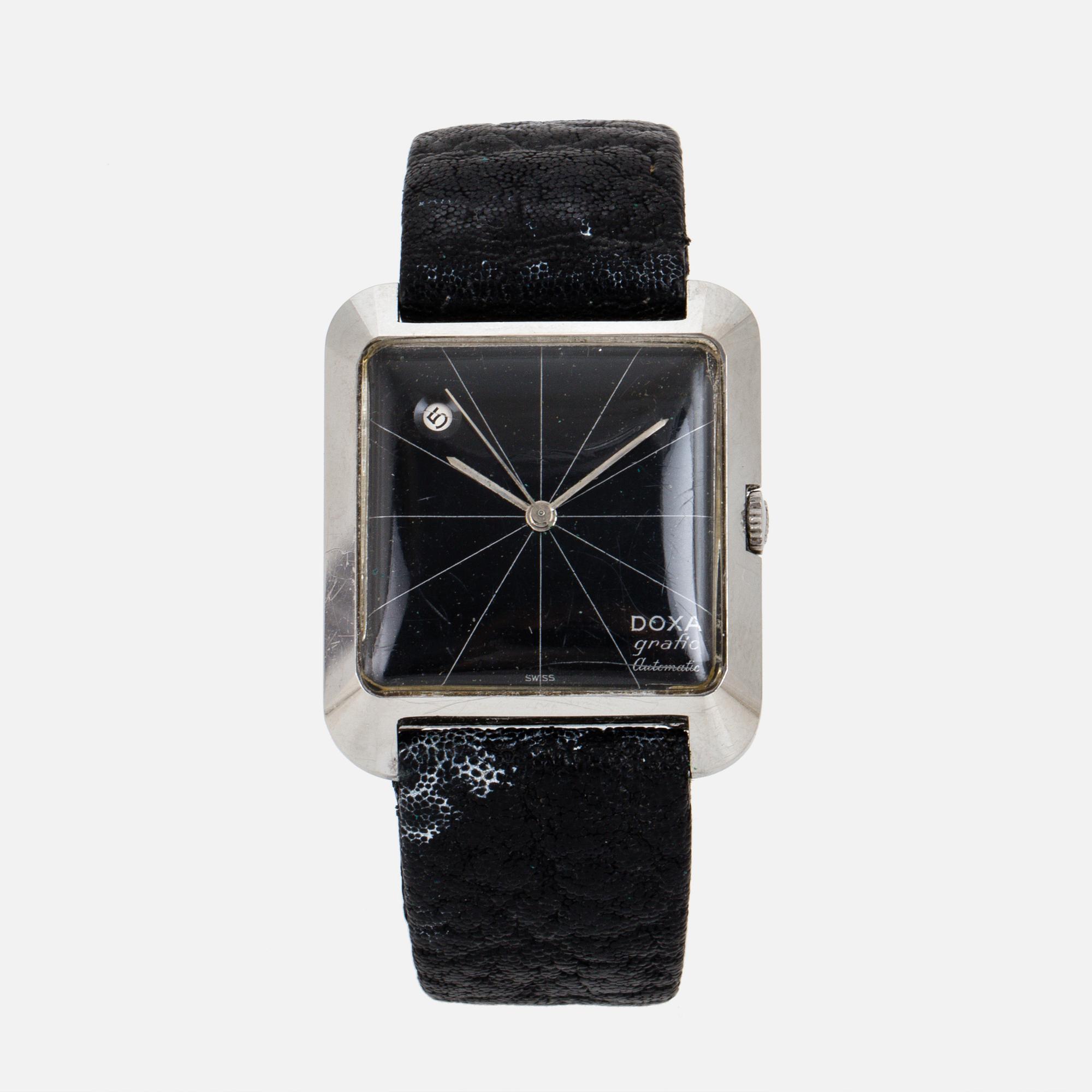 DOXA Grafic wristwatch 30 5 x 28 35 Bukowskis