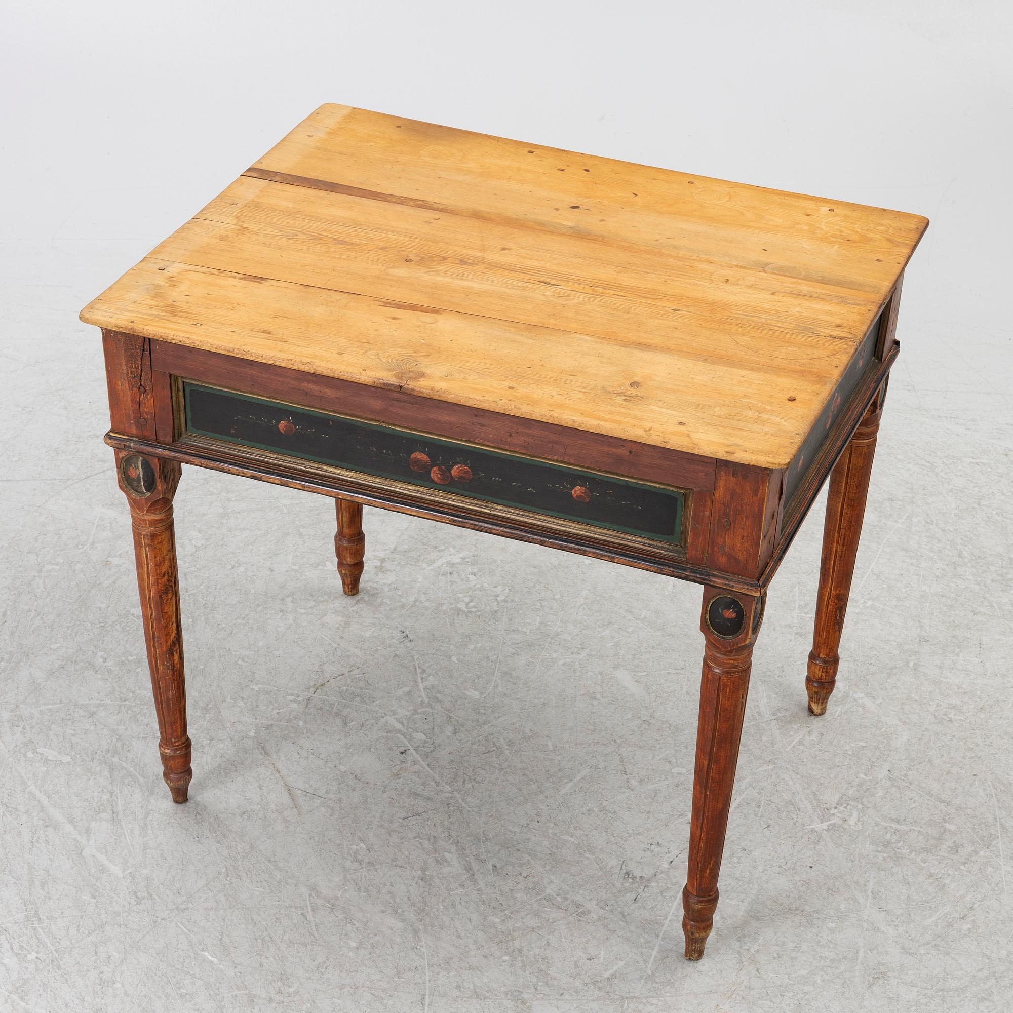 A table, 19th century.