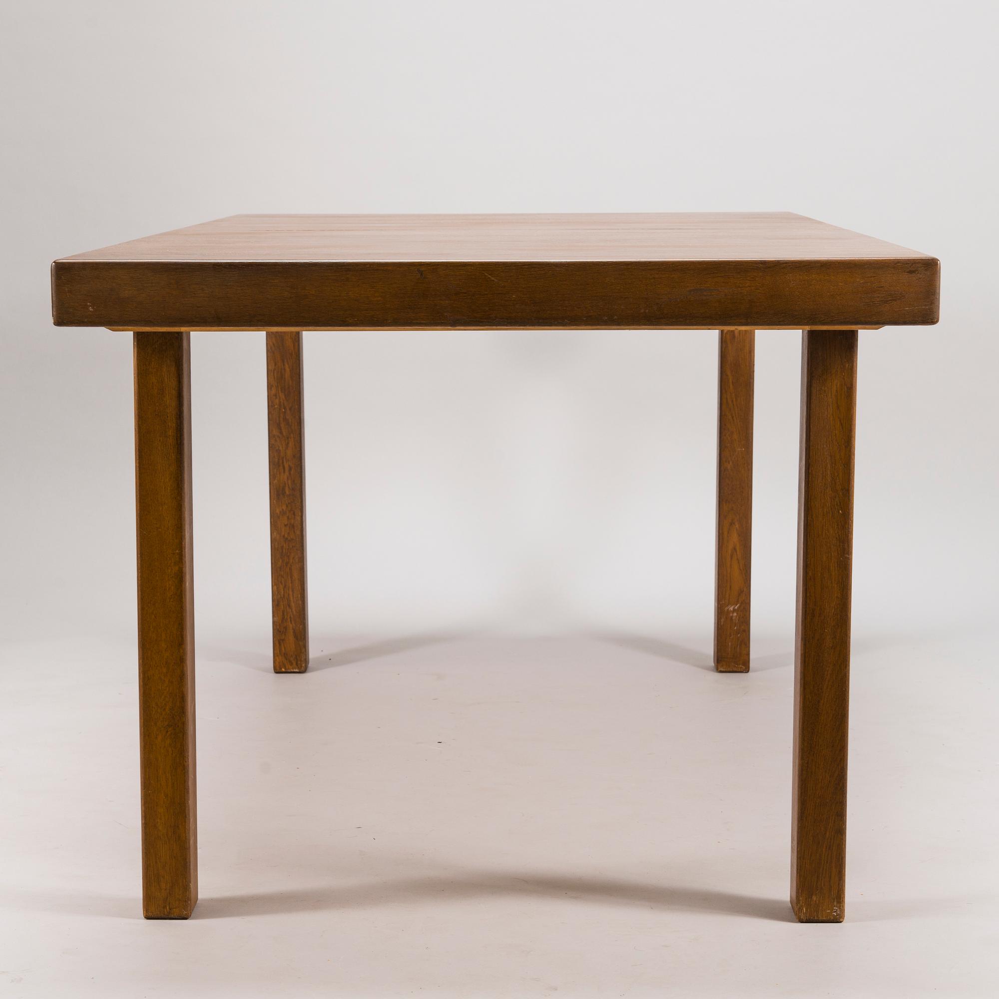 Carl Gustaf Hiort af Ornäs, CARL GUSTAF HIORT AF ORNÄS, A mid 20th century 'Näyttely Senior' dining table for HMN Huonekalu Mikko Nupponen. Finland.