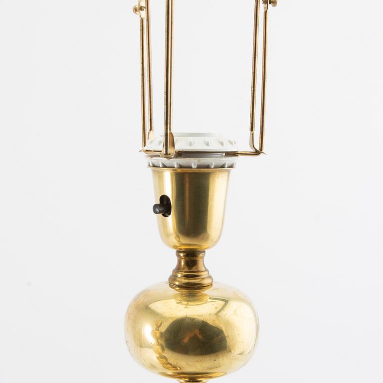 Table lamps a pair Nafa late 20th century.