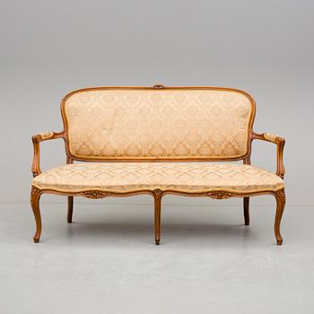 SOFFA, rokokostil, 1900-talets första hälft.