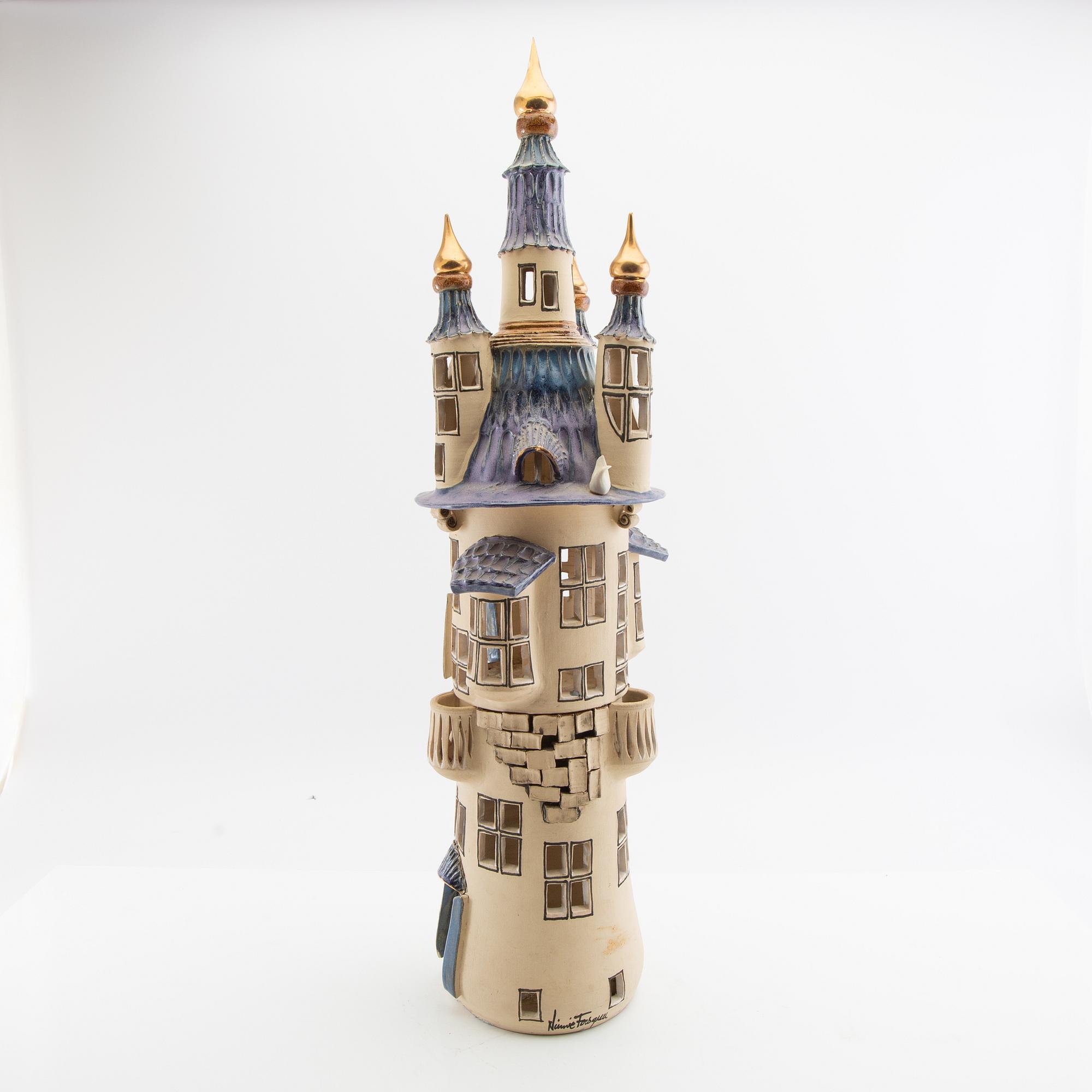 Ninnie Forsgren, "Ljushus".