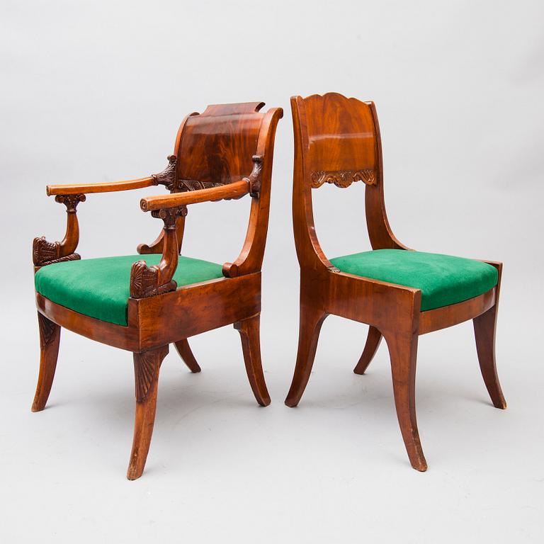 KARMSTOLAR, ett par, och STOLAR, 7 st, biedermeier, Ryssland 1830-1850.
