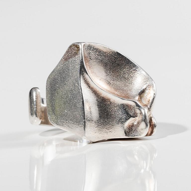 RING, sterling silver, "Sagitta", Björn Weckström Lapponia 1974.