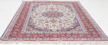 An oriental carpet, c. 310 x 200 cm.