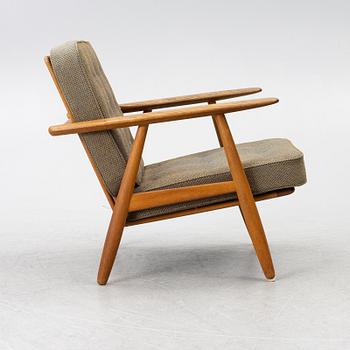 Hans J. Wegner, fåtölj, "GE 240" "Cigarren", Danmark, 1900-talets andra hälft.
