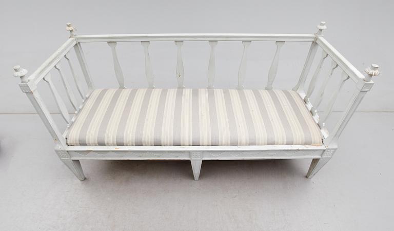 SOFFA, gustaviansk stil, 1900-talets första hälft.