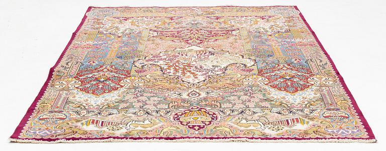 A Kashmar carpet, ca 295 x 202 cm.