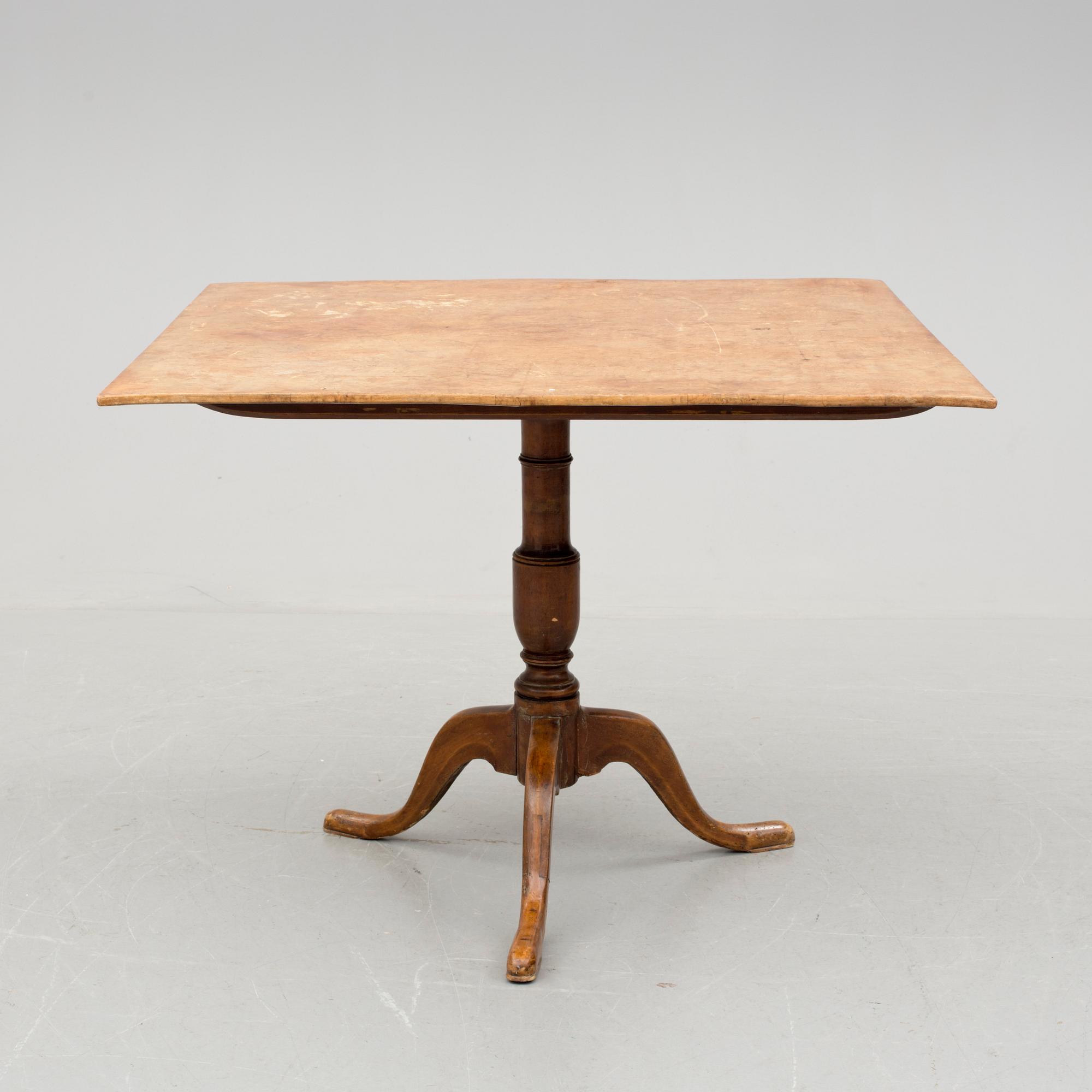 FÄLLBORD, 1800-talets första hälft.
