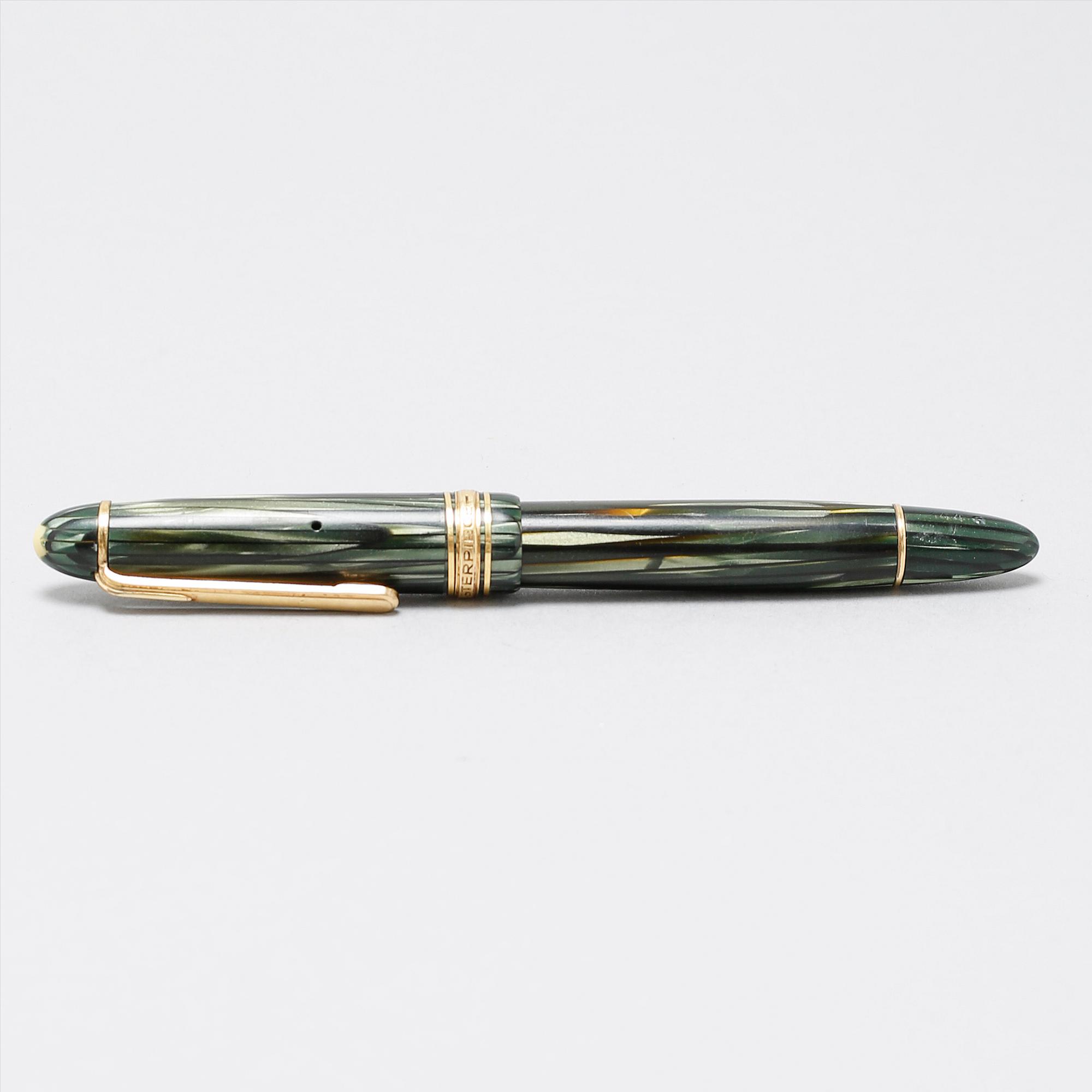A mid 20th century Masterpiece M 144G Montblanc fountain pen. Bukowskis