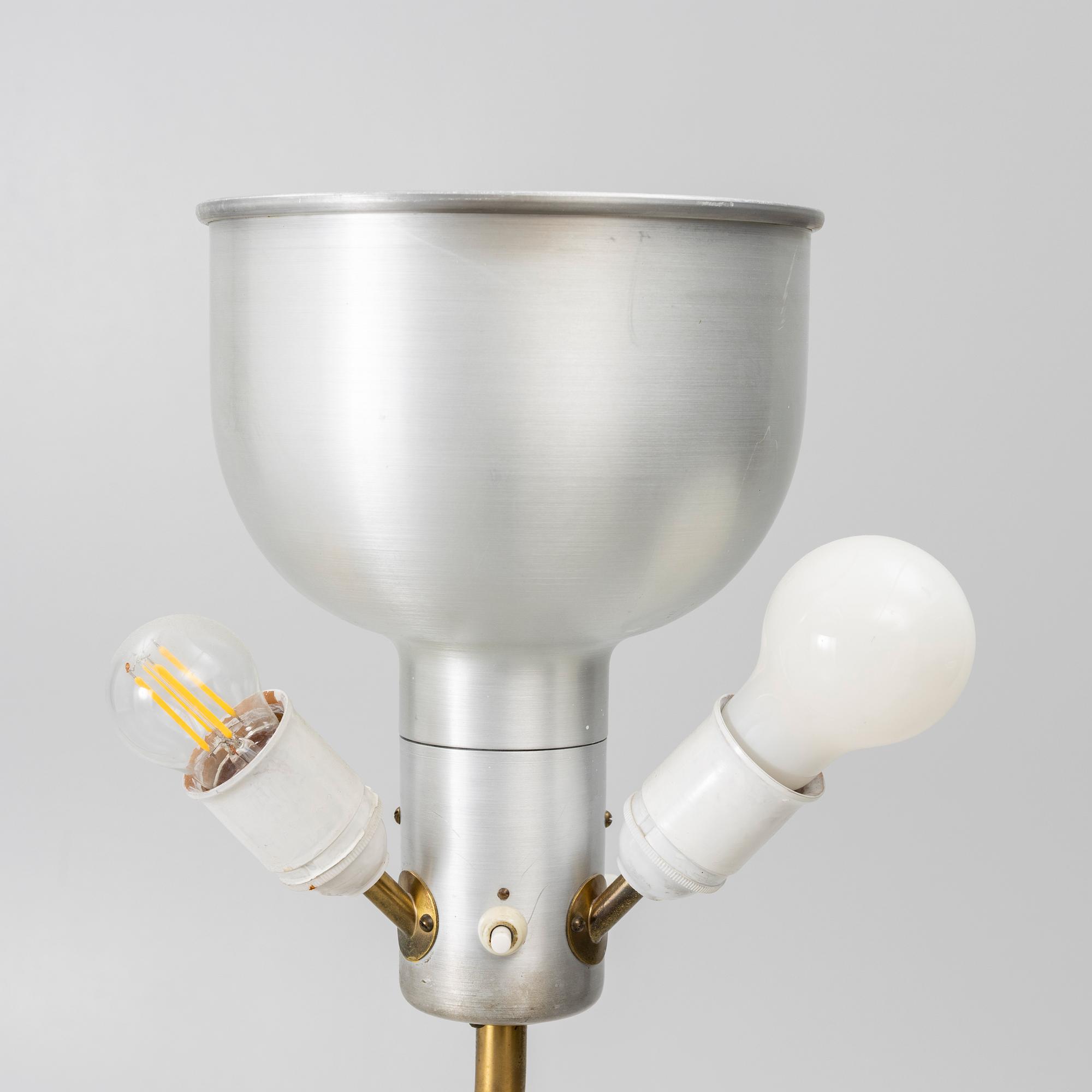 Josef Frank, golvlampa, modell 2368/2148, Firma Svenskt Tenn, 1900-talets andra hälft.