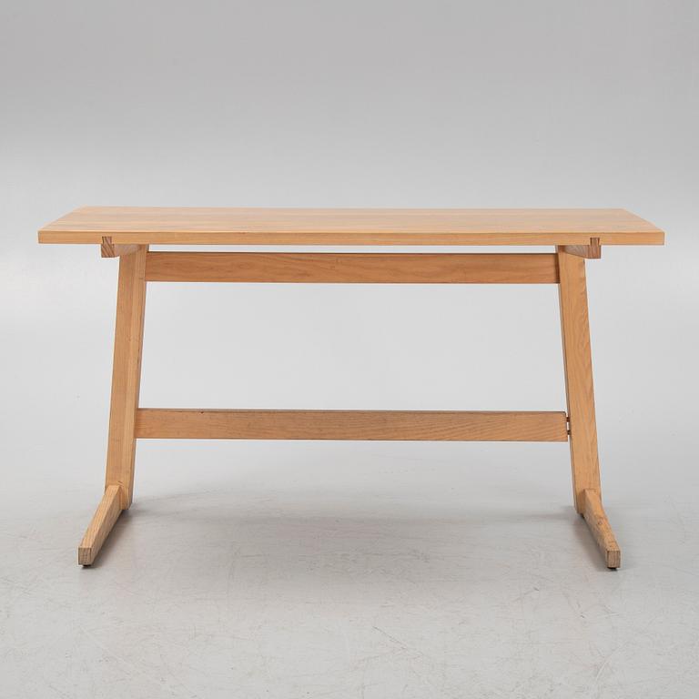 An Ash dining table, made by Sävar snickeri.