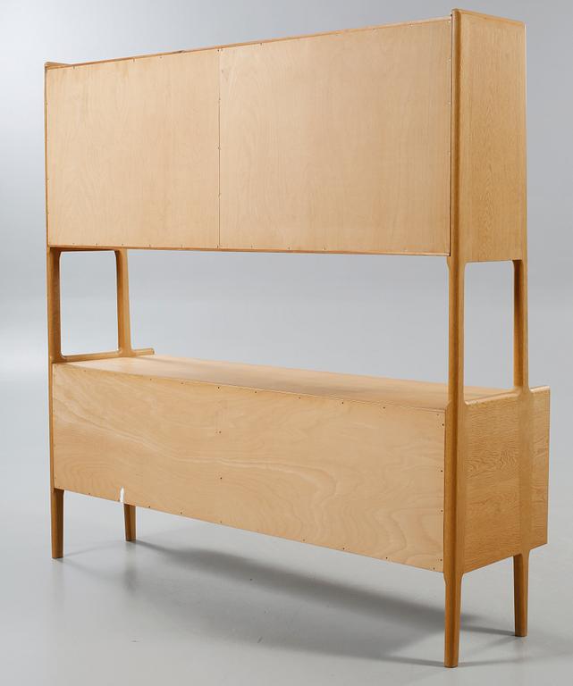 BOKHYLLA. Hans J Wegner, RY Möbler, Danmark, 1900-talets andra hälft.