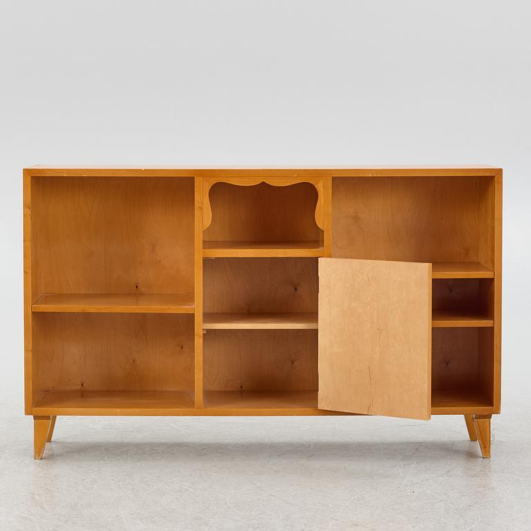A bookcase with cabinet, AB Gunnars Fabriker, Sävsjö, 1930s/40s.