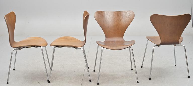 STOLAR, 4 st, "Sjuan", Arne Jacobsen, Fritz Hansen.