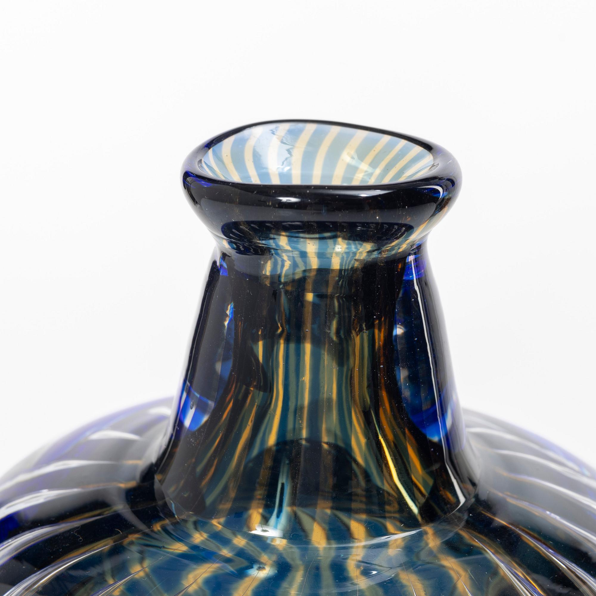Edvin Öhrström, vas, glas, "Ariel", Orrefors.