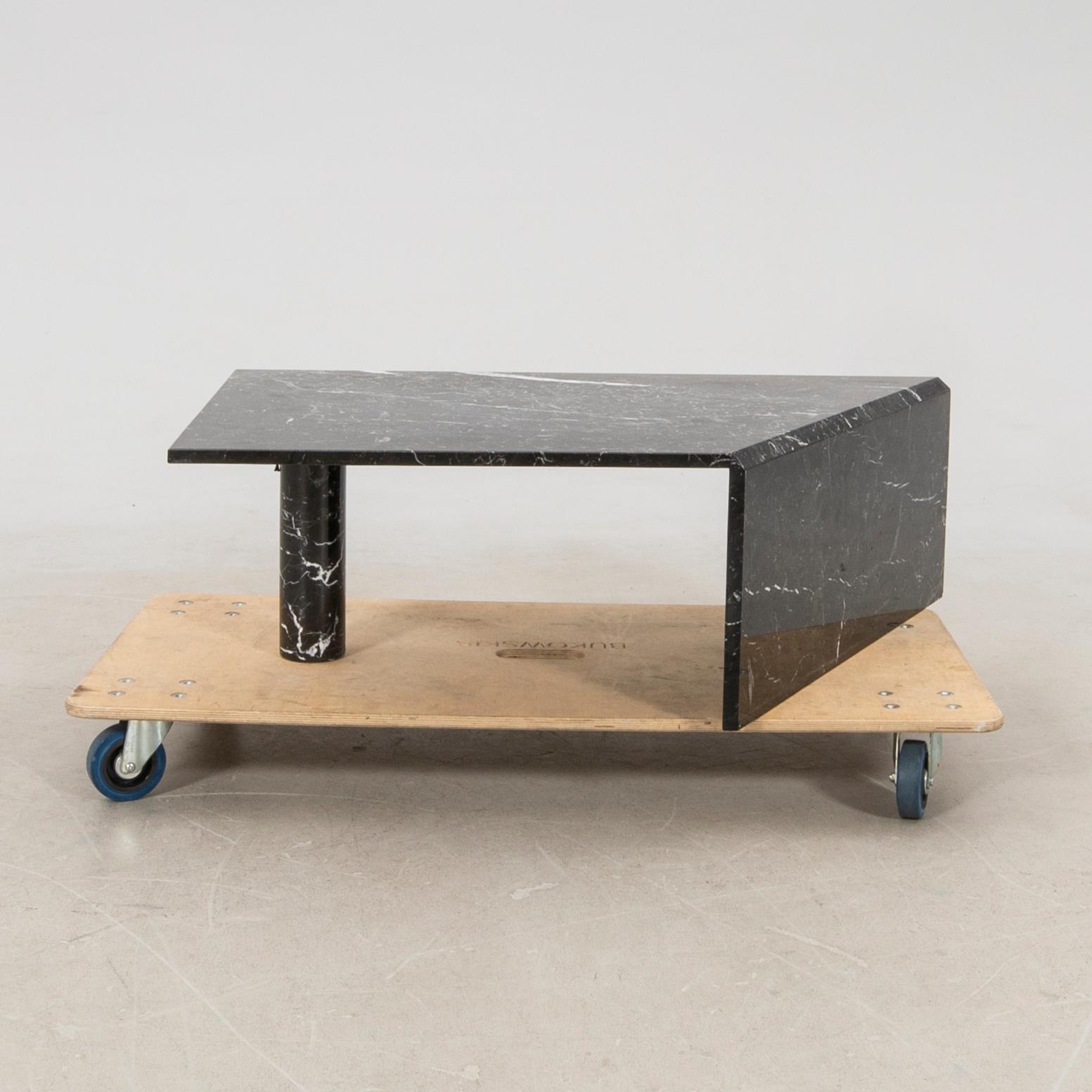 Coffee table, late 20th/early 21st century.